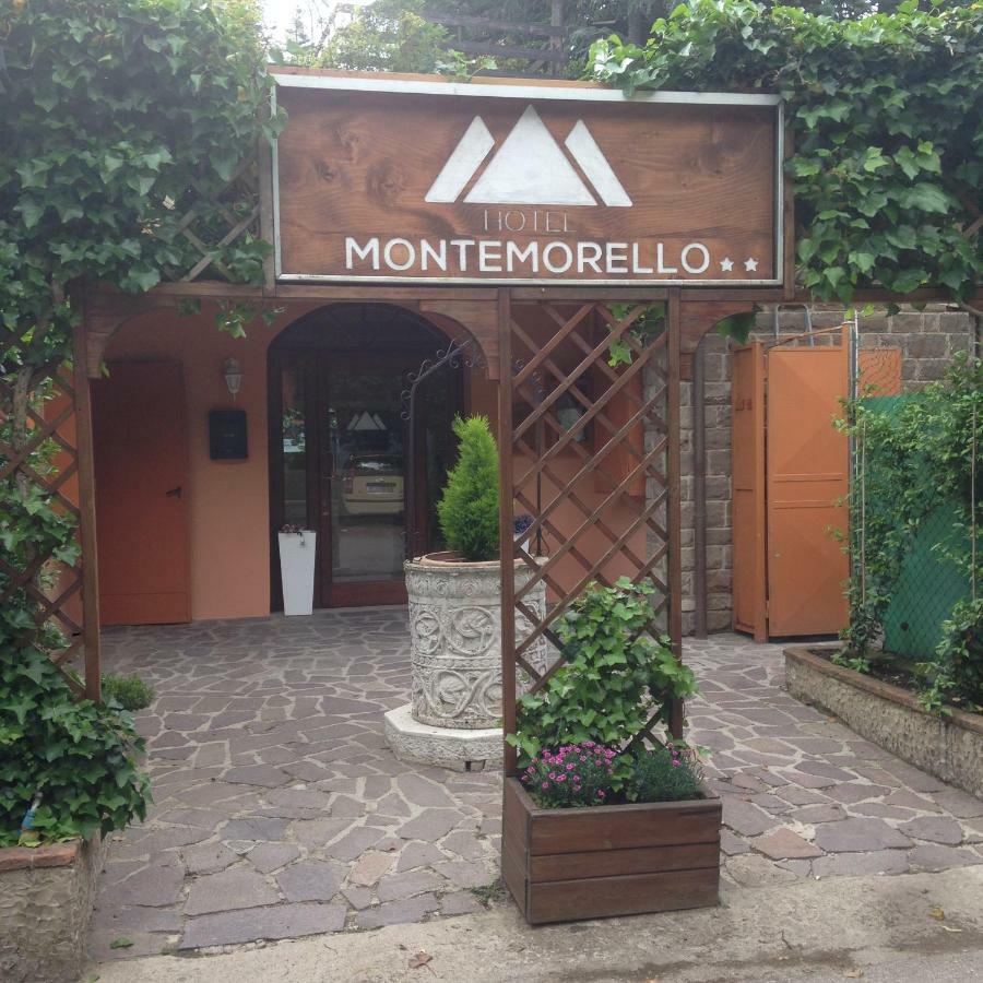 Hotel Montemorello Castiglione  Exterior photo